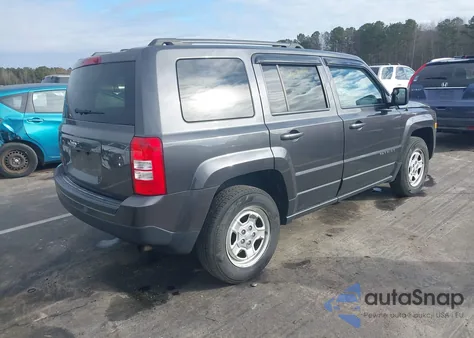 2017 Jeep Patriot Sport 4X4 z USA, uszkodzony, nr VIN 1C4NJRBB5HD142161